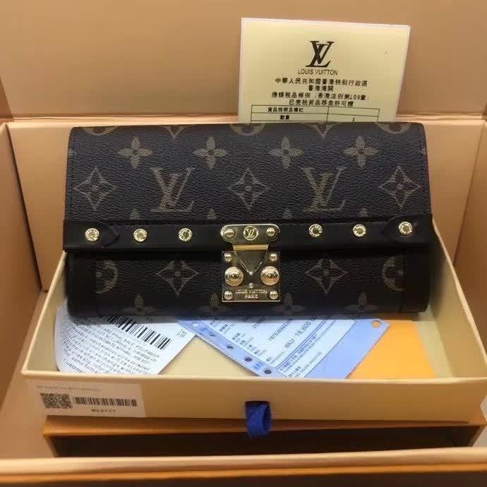 かっこいい おしゃれルイヴィトン Louis Vuitton 財布ブランドスーパーコピーN品代引き可能国内発送後払い安全必ず届く優良サイト