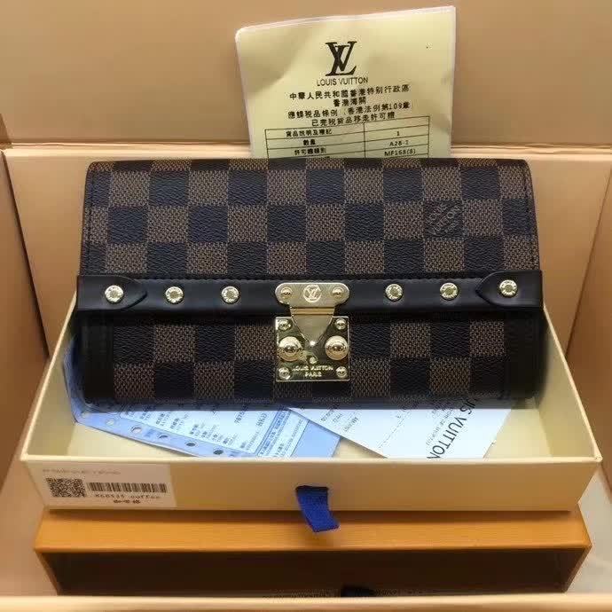 かっこいい おしゃれルイヴィトン Louis Vuitton 財布ブランドスーパーコピーN品代引き可能国内発送後払い安全必ず届く優良サイト