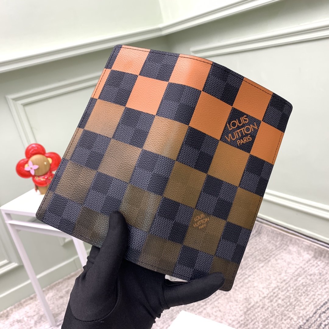 かっこいい おしゃれルイヴィトン Louis Vuitton 財布ブランドスーパーコピーN品代引き可能国内発送後払い安全必ず届く優良サイト