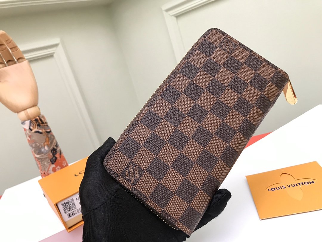 かっこいい おしゃれルイヴィトン Louis Vuitton 財布ブランドスーパーコピーN品代引き可能国内発送後払い安全必ず届く優良サイト