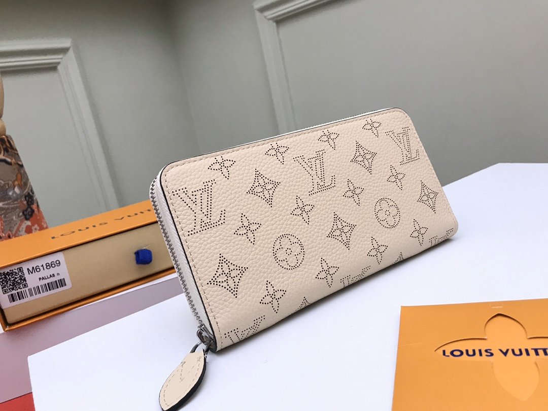 かっこいい おしゃれルイヴィトン Louis Vuitton 財布ブランドスーパーコピーN品代引き可能国内発送後払い安全必ず届く優良サイト