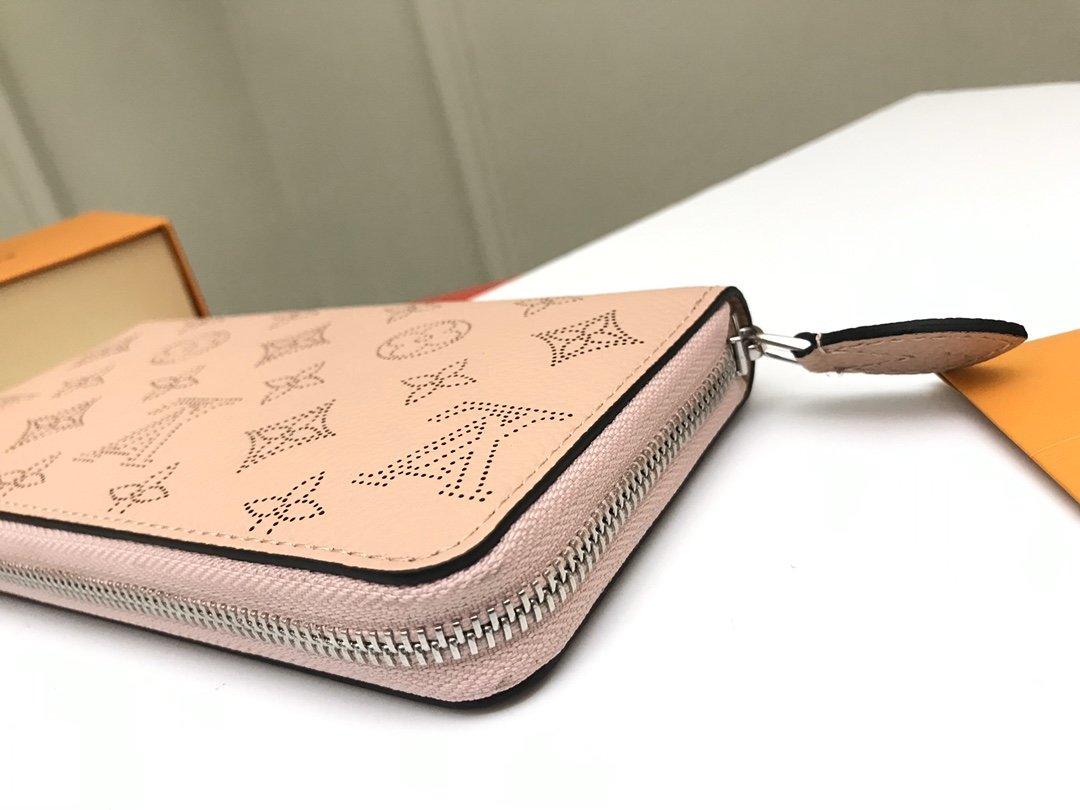 かっこいい おしゃれルイヴィトン Louis Vuitton 財布ブランドスーパーコピーN品代引き可能国内発送後払い安全必ず届く優良サイト