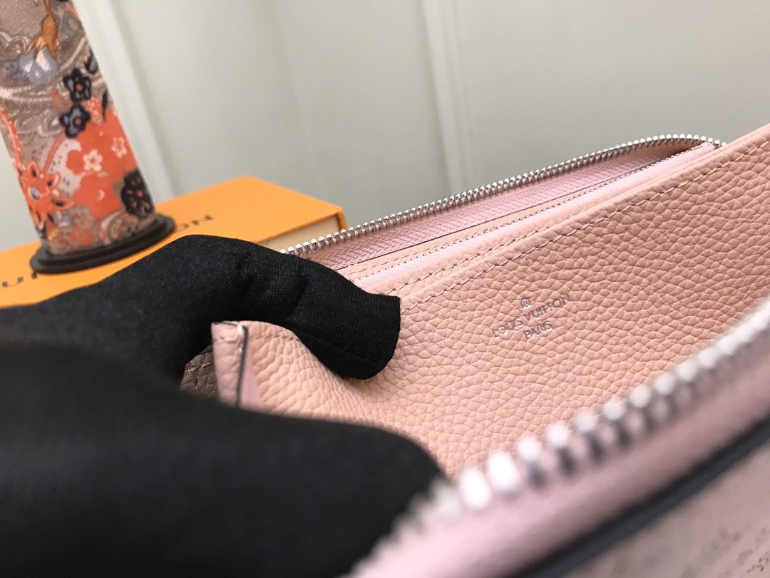 かっこいい おしゃれルイヴィトン Louis Vuitton 財布ブランドスーパーコピーN品代引き可能国内発送後払い安全必ず届く優良サイト