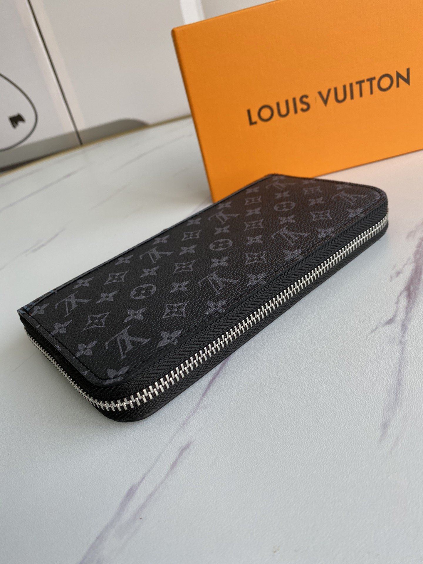 かっこいい おしゃれルイヴィトン Louis Vuitton 財布ブランドスーパーコピーN品代引き可能国内発送後払い安全必ず届く優良サイト