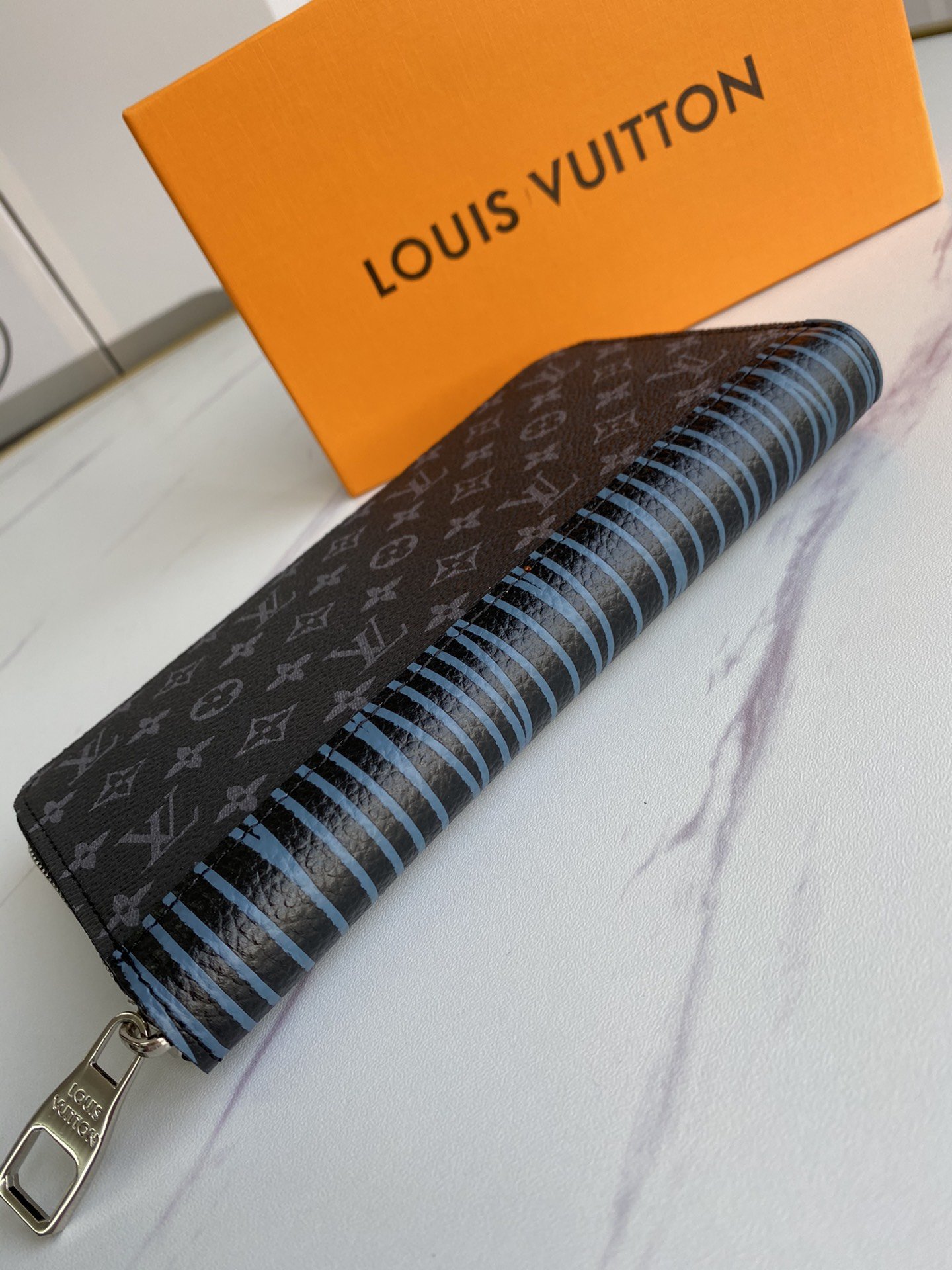 かっこいい おしゃれルイヴィトン Louis Vuitton 財布ブランドスーパーコピーN品代引き可能国内発送後払い安全必ず届く優良サイト