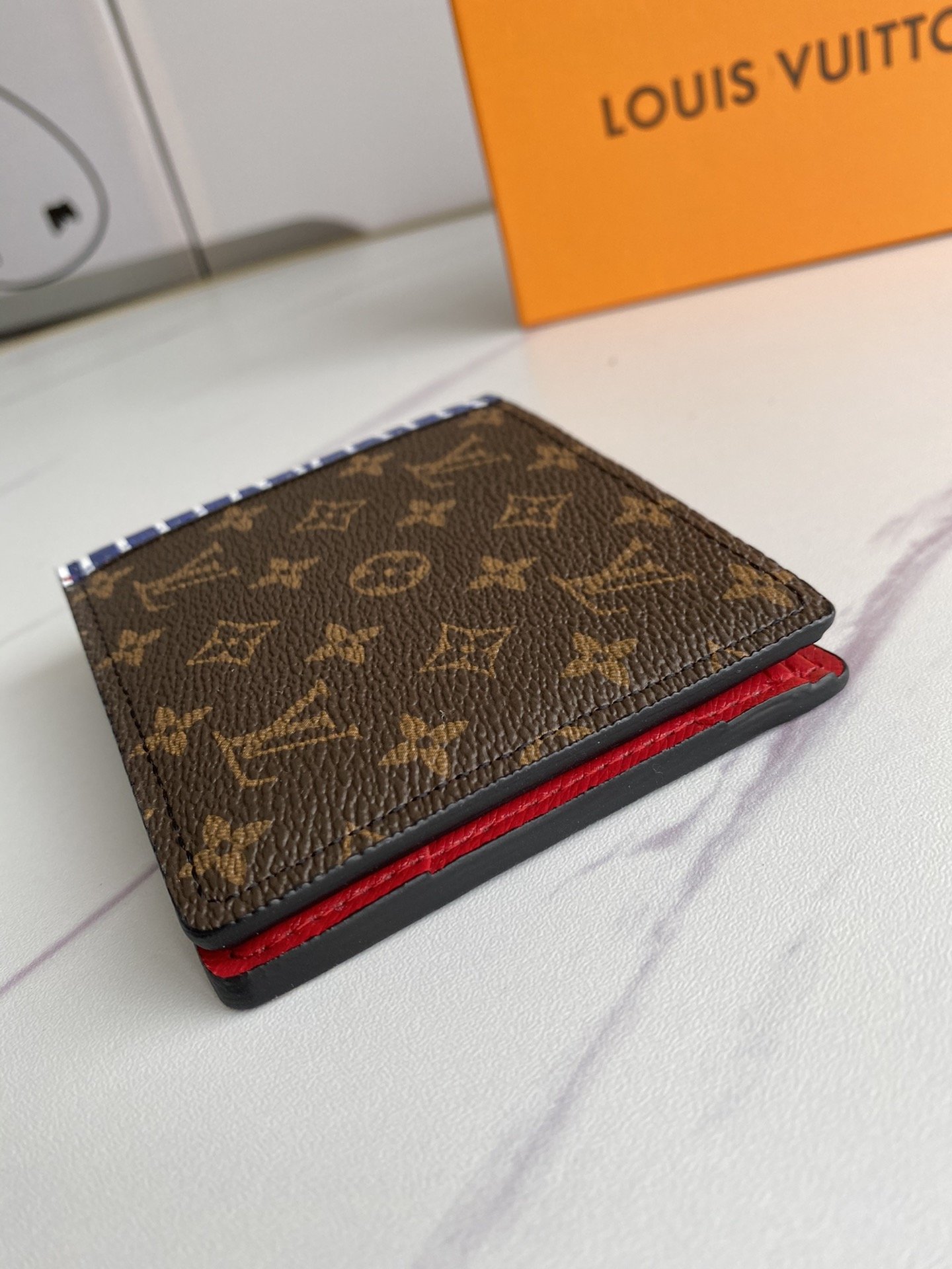 かっこいい おしゃれルイヴィトン Louis Vuitton 財布ブランドスーパーコピーN品代引き可能国内発送後払い安全必ず届く優良サイト