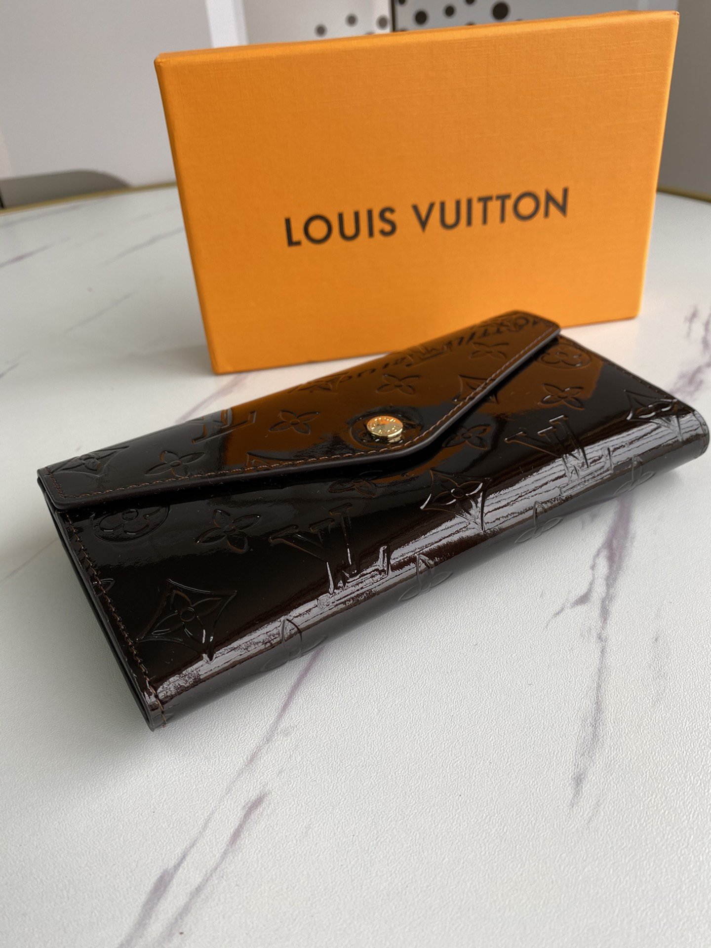 かっこいい おしゃれルイヴィトン Louis Vuitton 財布ブランドスーパーコピーN品代引き可能国内発送後払い安全必ず届く優良サイト