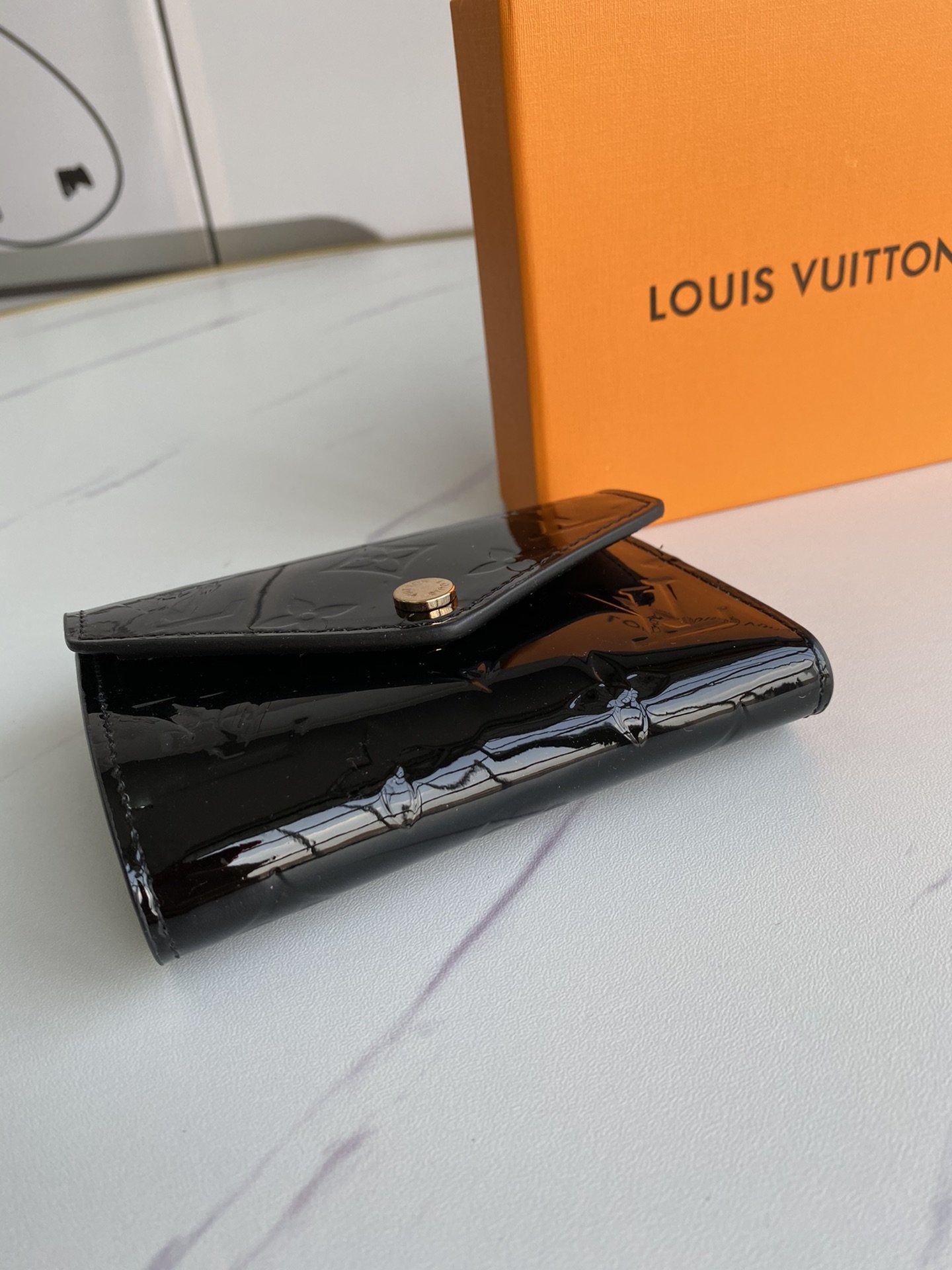 かっこいい おしゃれルイヴィトン Louis Vuitton 財布ブランドスーパーコピーN品代引き可能国内発送後払い安全必ず届く優良サイト