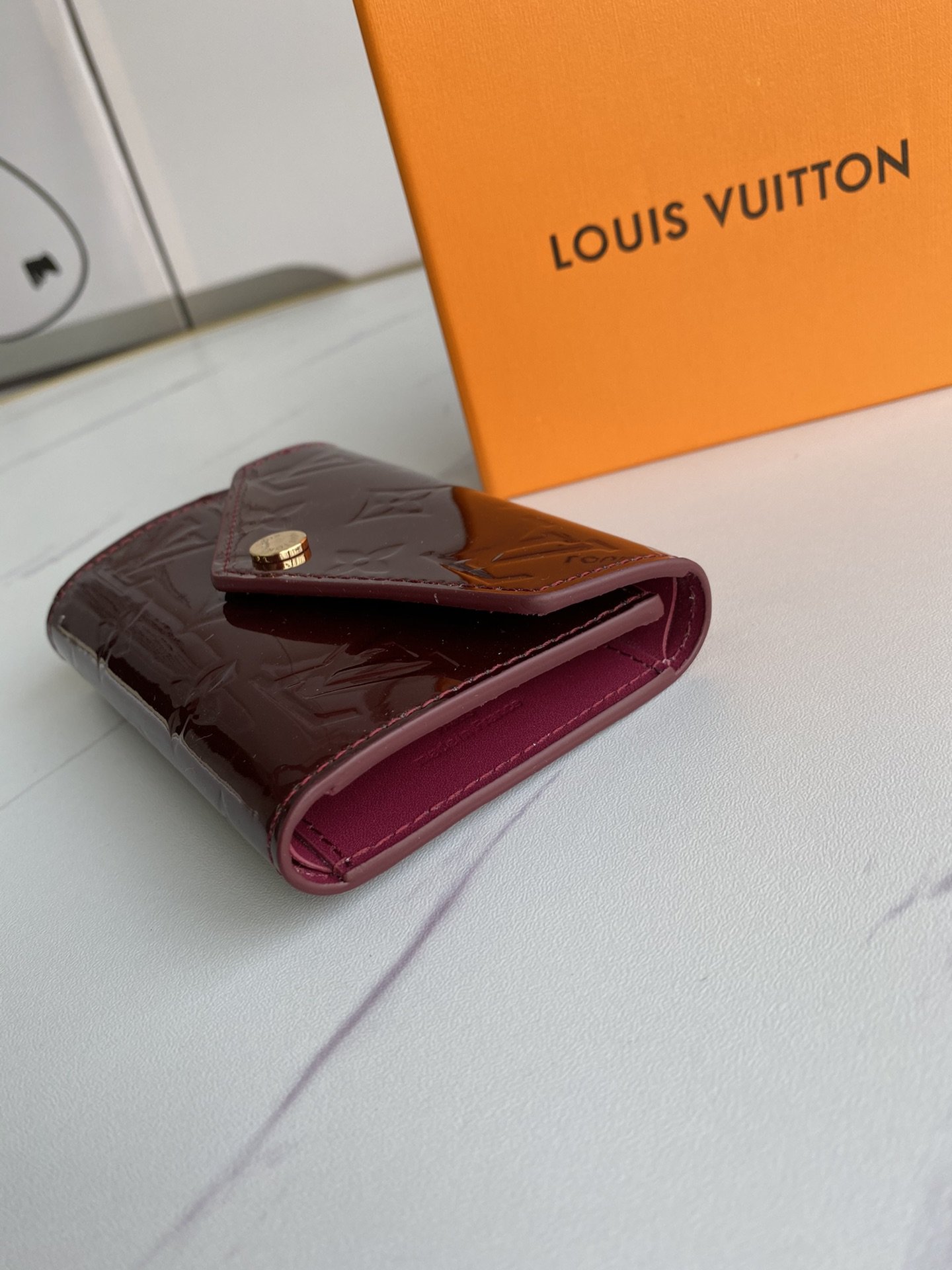 かっこいい おしゃれルイヴィトン Louis Vuitton 財布ブランドスーパーコピーN品代引き可能国内発送後払い安全必ず届く優良サイト