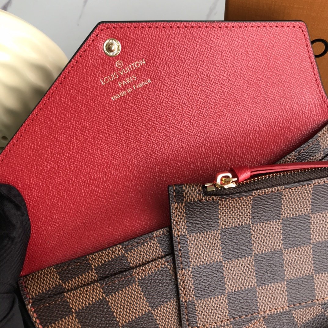 かっこいい おしゃれルイヴィトン Louis Vuitton 財布ブランドスーパーコピーN品代引き可能国内発送後払い安全必ず届く優良サイト