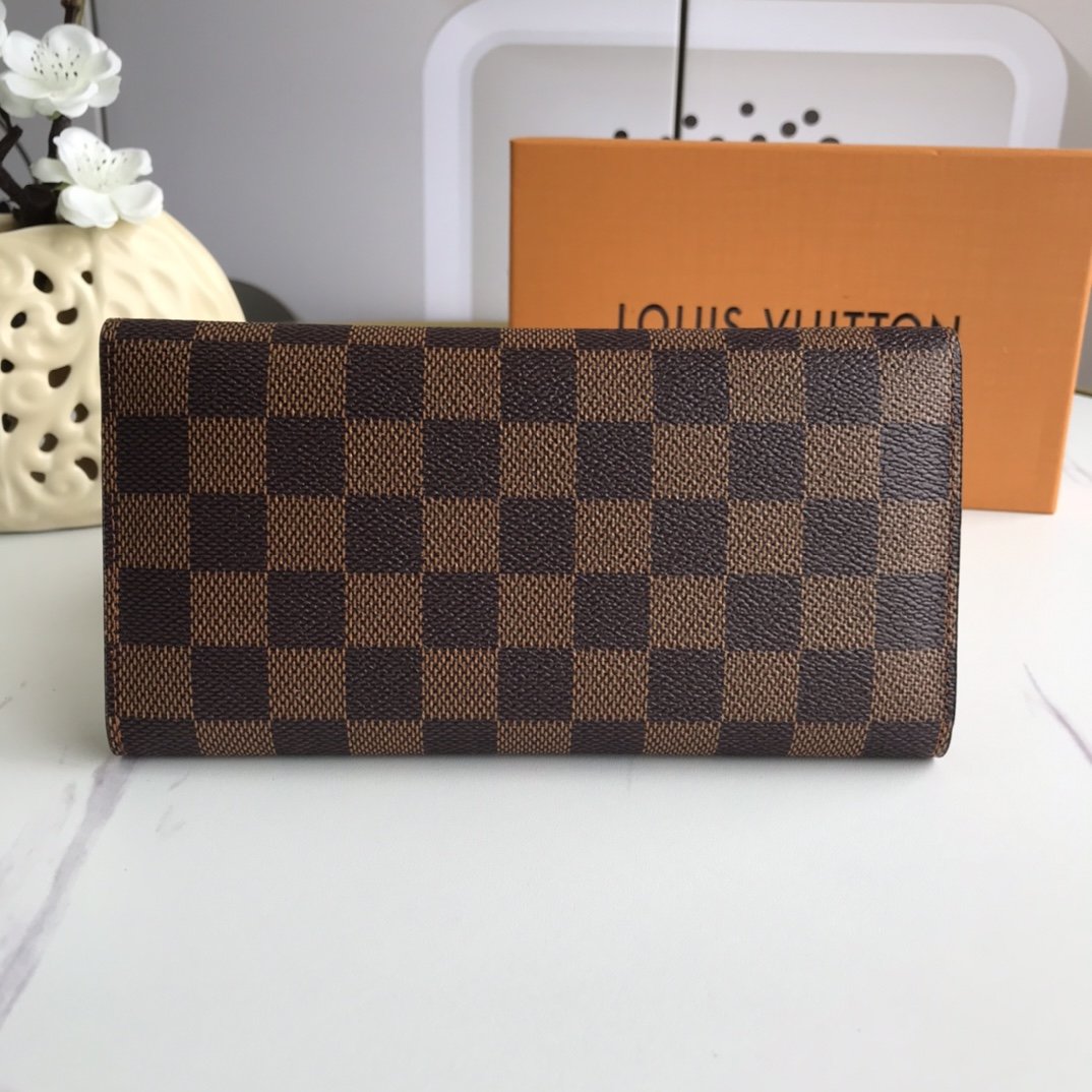 かっこいい おしゃれルイヴィトン Louis Vuitton 財布ブランドスーパーコピーN品代引き可能国内発送後払い安全必ず届く優良サイト
