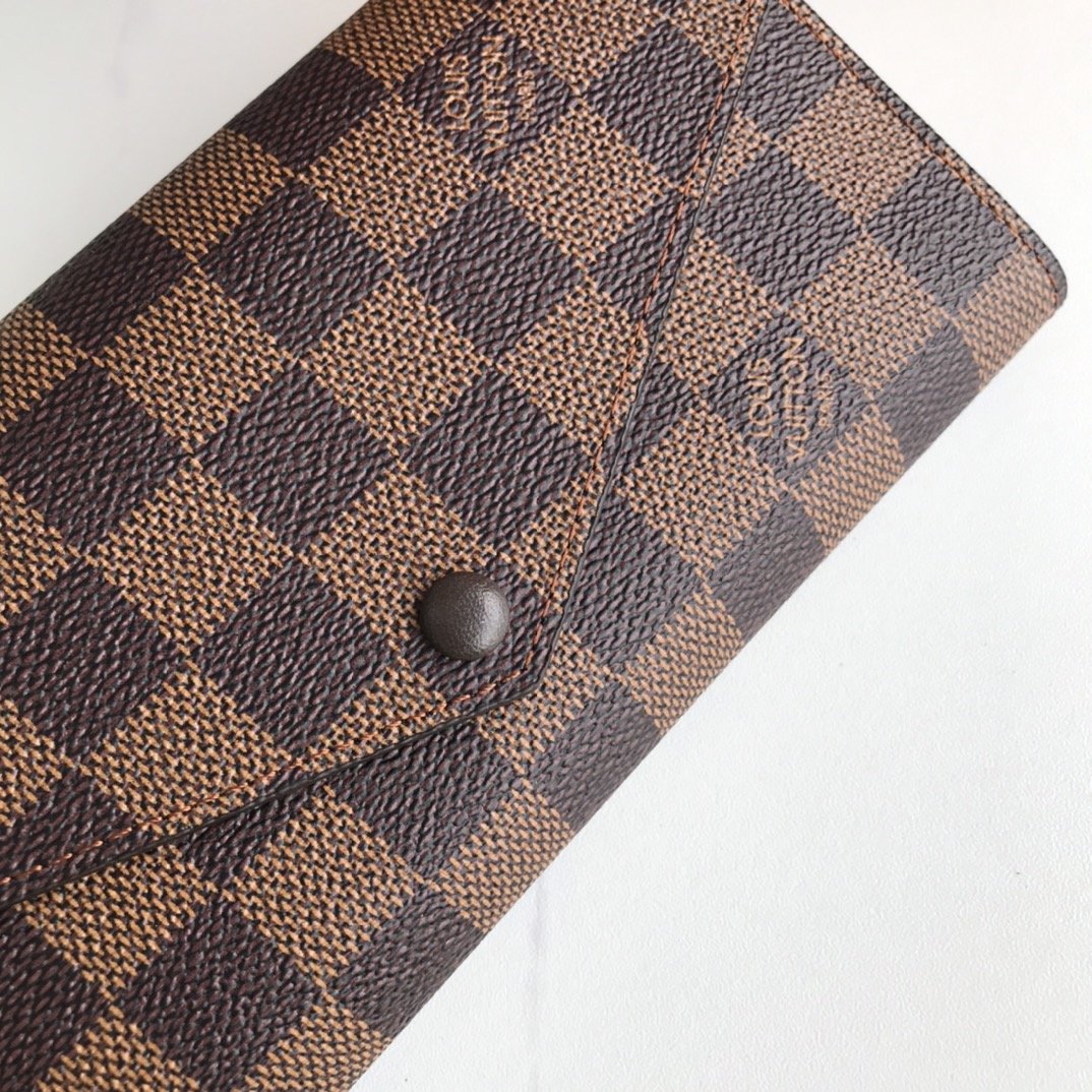 かっこいい おしゃれルイヴィトン Louis Vuitton 財布ブランドスーパーコピーN品代引き可能国内発送後払い安全必ず届く優良サイト