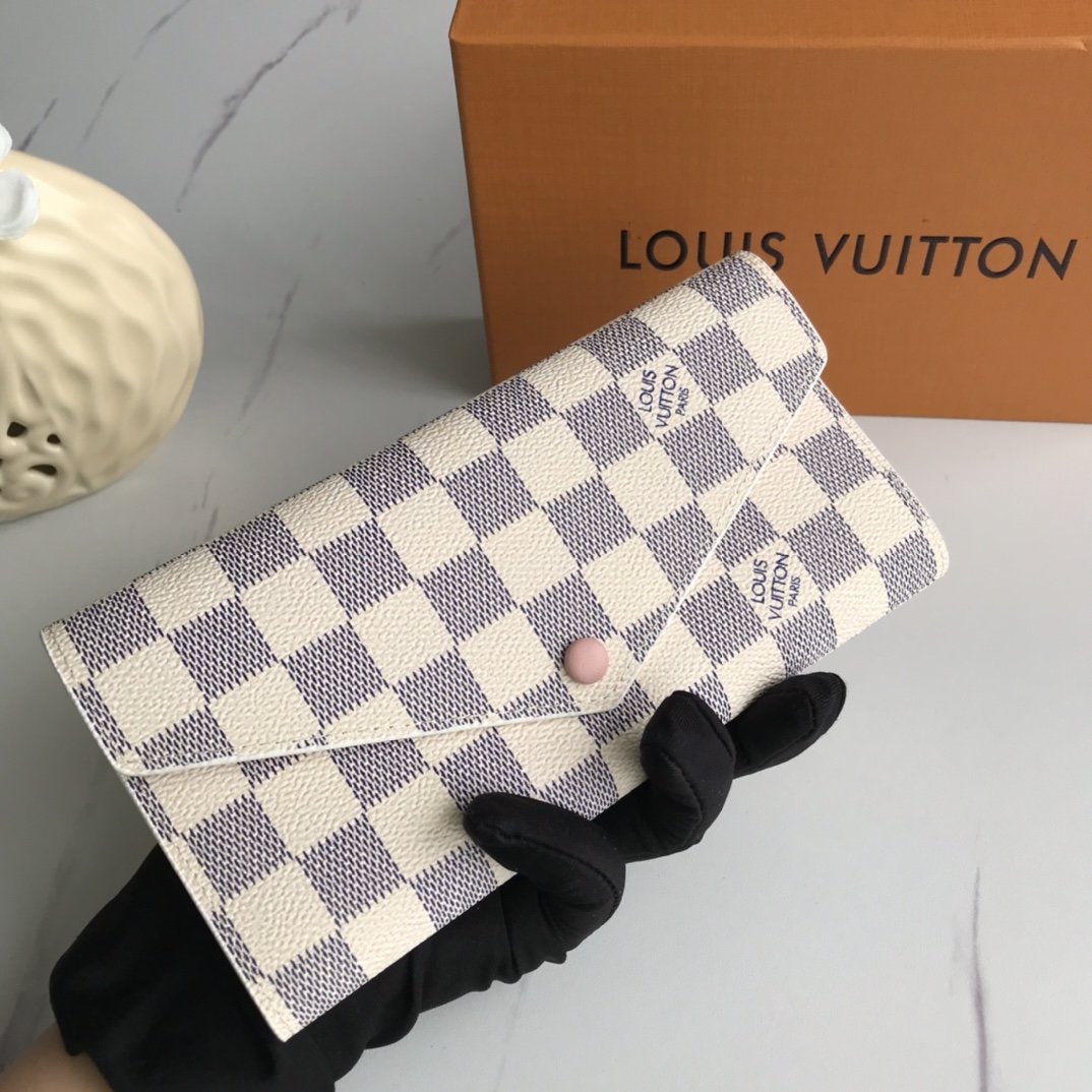 かっこいい おしゃれルイヴィトン Louis Vuitton 財布ブランドスーパーコピーN品代引き可能国内発送後払い安全必ず届く優良サイト
