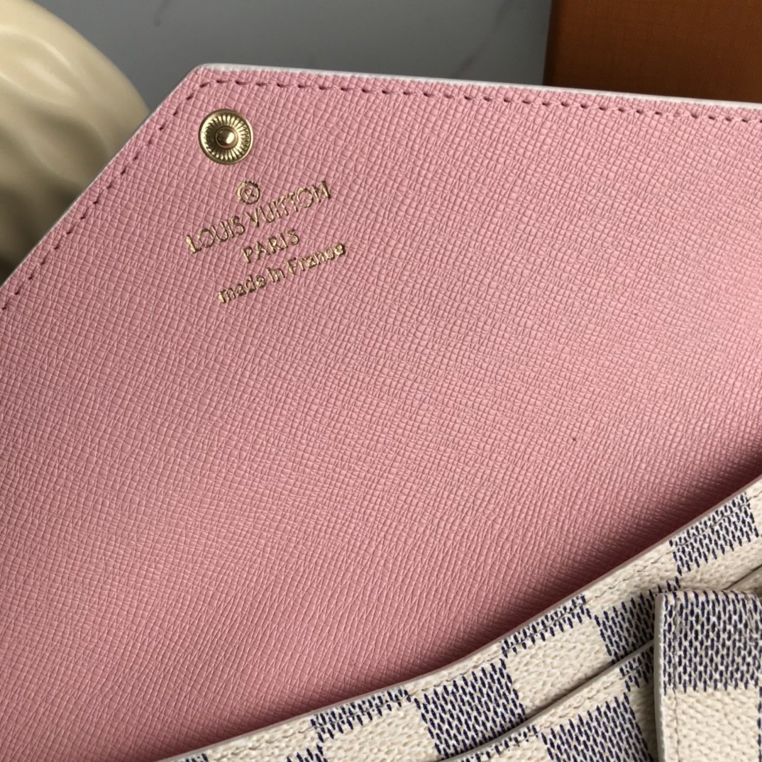 かっこいい おしゃれルイヴィトン Louis Vuitton 財布ブランドスーパーコピーN品代引き可能国内発送後払い安全必ず届く優良サイト