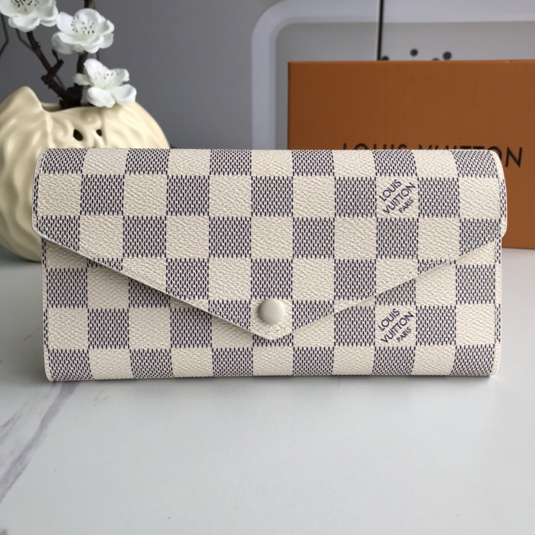 かっこいい おしゃれルイヴィトン Louis Vuitton 財布ブランドスーパーコピーN品代引き可能国内発送後払い安全必ず届く優良サイト
