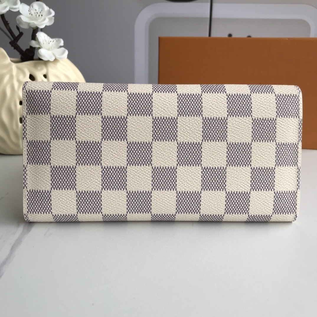 かっこいい おしゃれルイヴィトン Louis Vuitton 財布ブランドスーパーコピーN品代引き可能国内発送後払い安全必ず届く優良サイト