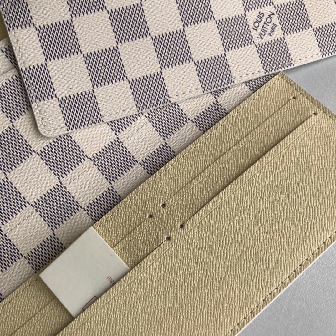 かっこいい おしゃれルイヴィトン Louis Vuitton 財布ブランドスーパーコピーN品代引き可能国内発送後払い安全必ず届く優良サイト