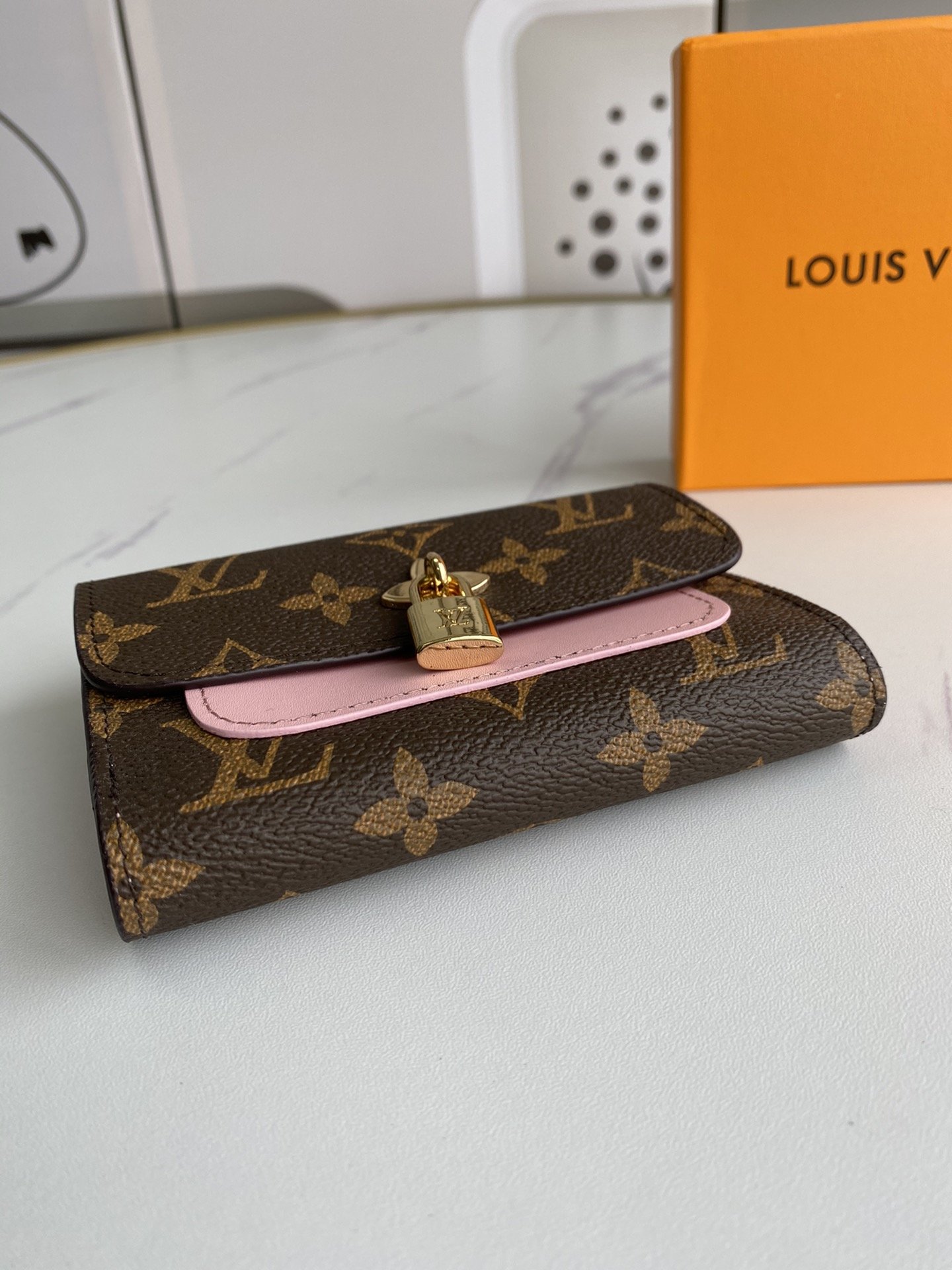 かっこいい おしゃれルイヴィトン Louis Vuitton 財布ブランドスーパーコピーN品代引き可能国内発送後払い安全必ず届く優良サイト