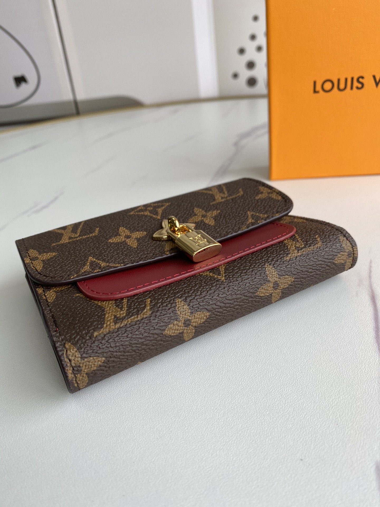 かっこいい おしゃれルイヴィトン Louis Vuitton 財布ブランドスーパーコピーN品代引き可能国内発送後払い安全必ず届く優良サイト