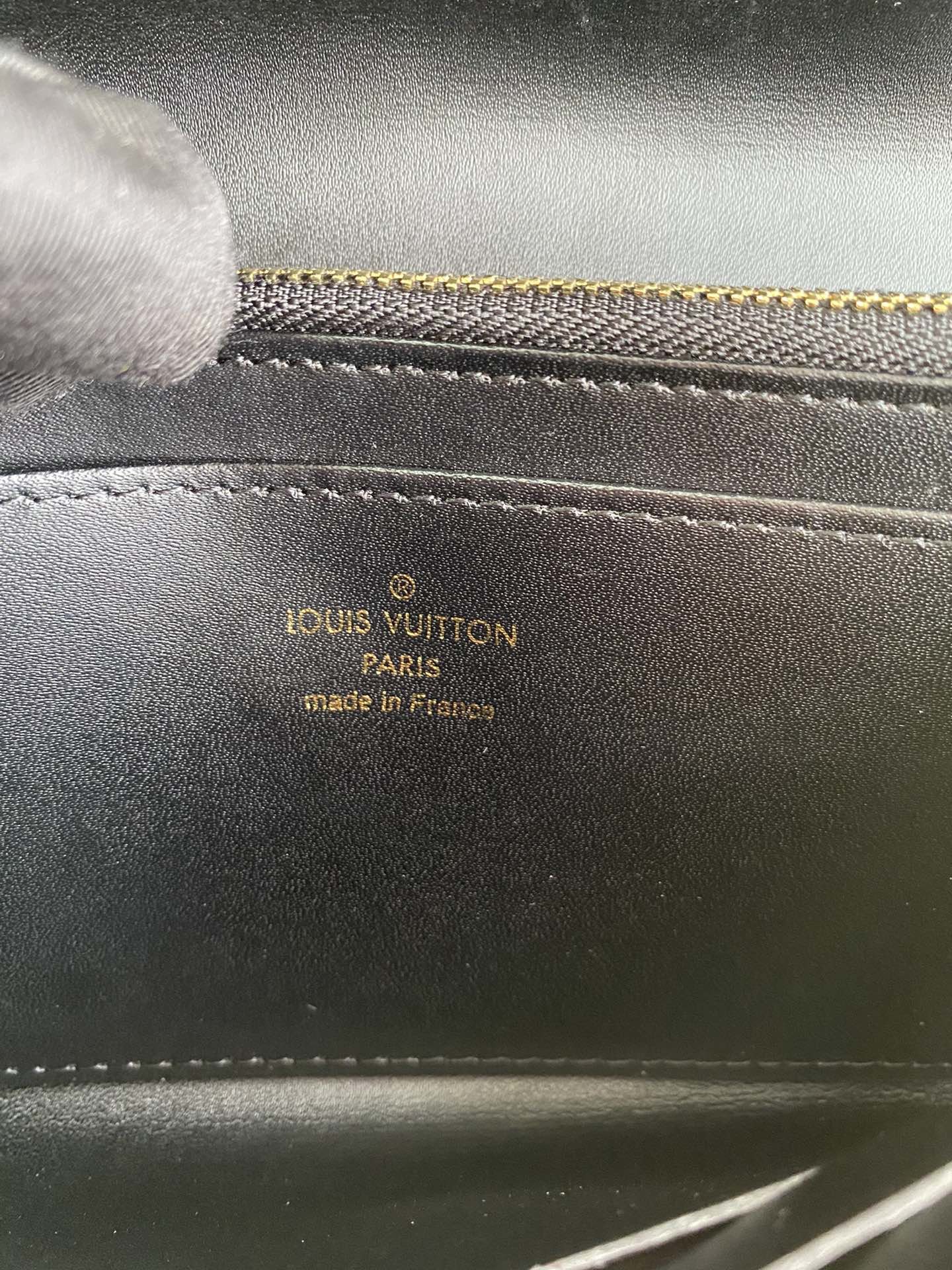 かっこいい おしゃれルイヴィトン Louis Vuitton 財布ブランドスーパーコピーN品代引き可能国内発送後払い安全必ず届く優良サイト