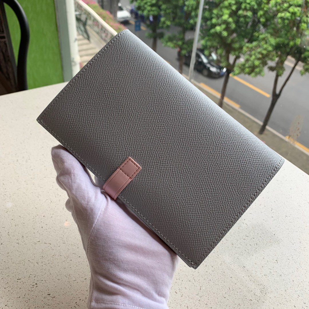 かっこいい おしゃれルイヴィトン Louis Vuitton 財布ブランドスーパーコピーN品代引き可能国内発送後払い安全必ず届く優良サイト