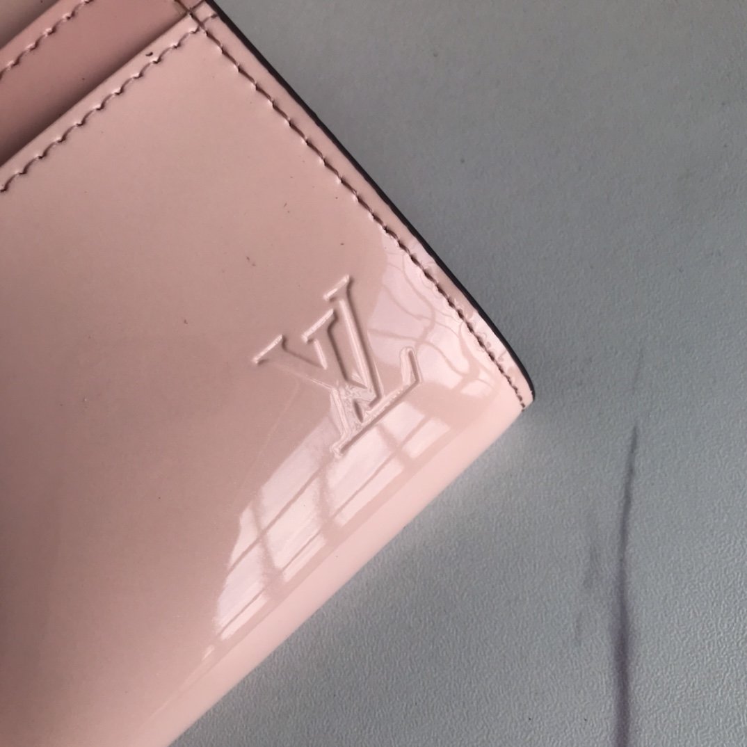 新入荷ルイヴィトン Louis Vuitton 長財布ブランドスーパーコピー財布N品代引き対応国内発送後払い安全必ず届く信用できるサイト