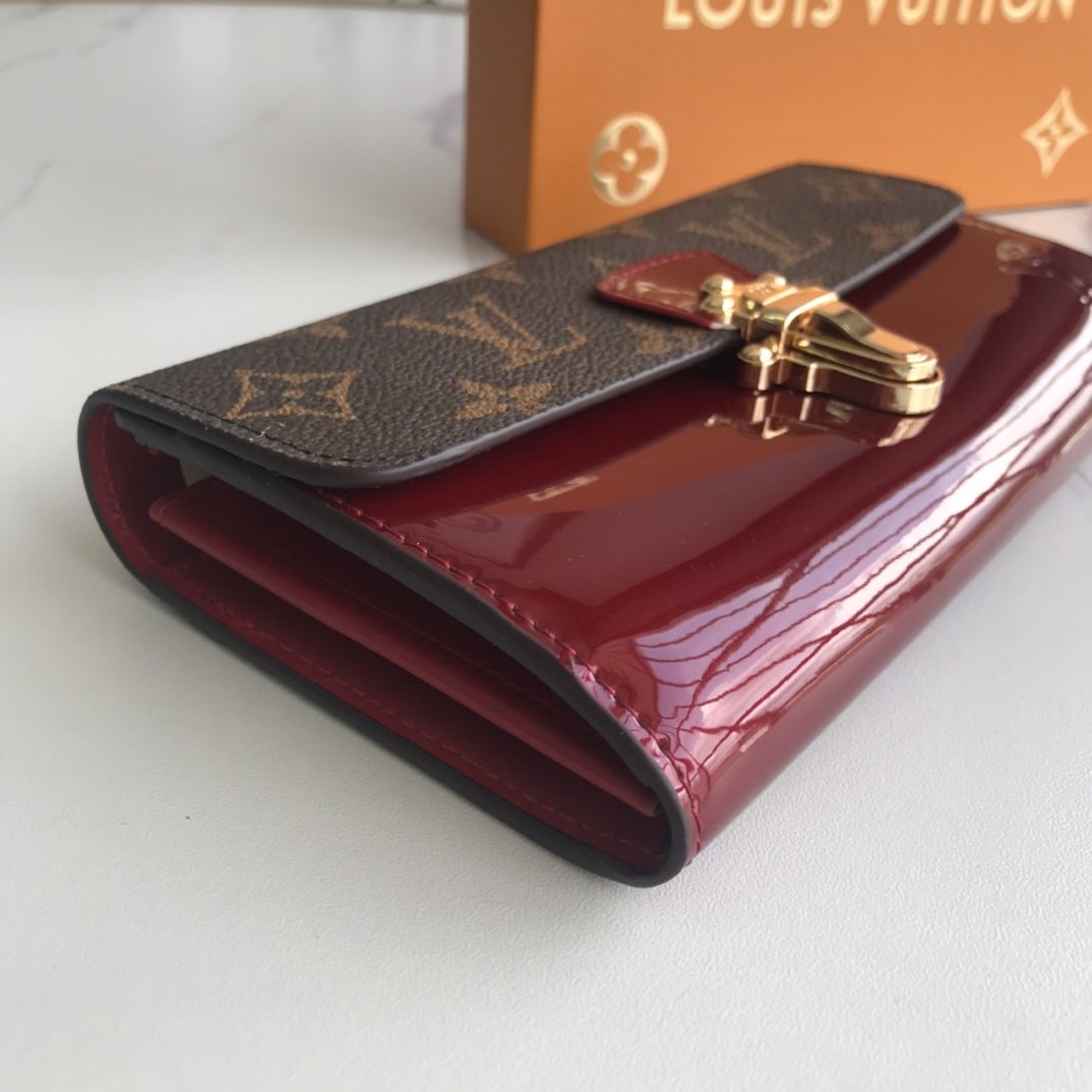 新入荷ルイヴィトン Louis Vuitton 長財布ブランドスーパーコピー財布N品代引き対応国内発送後払い安全必ず届く信用できるサイト