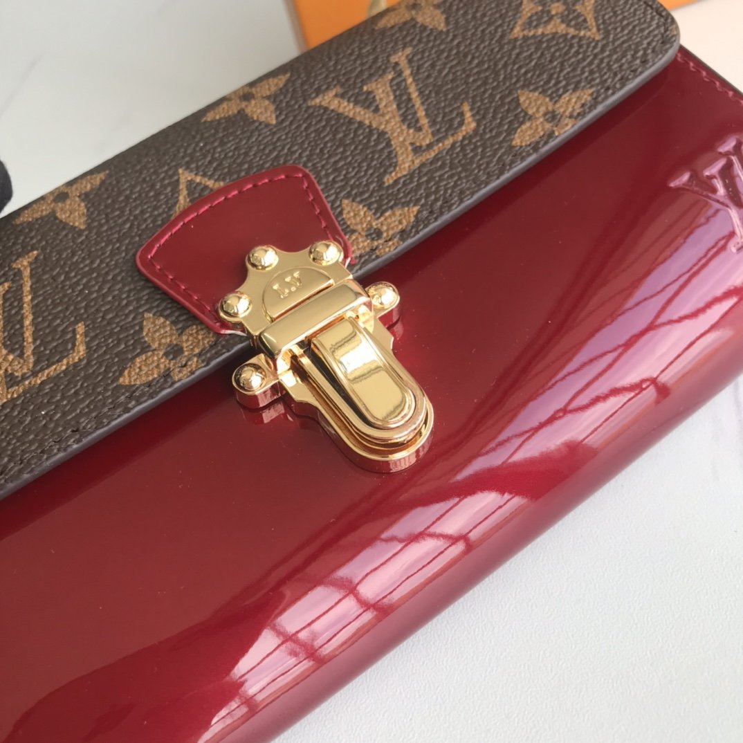 新入荷ルイヴィトン Louis Vuitton 長財布ブランドスーパーコピー財布N品代引き対応国内発送後払い安全必ず届く信用できるサイト