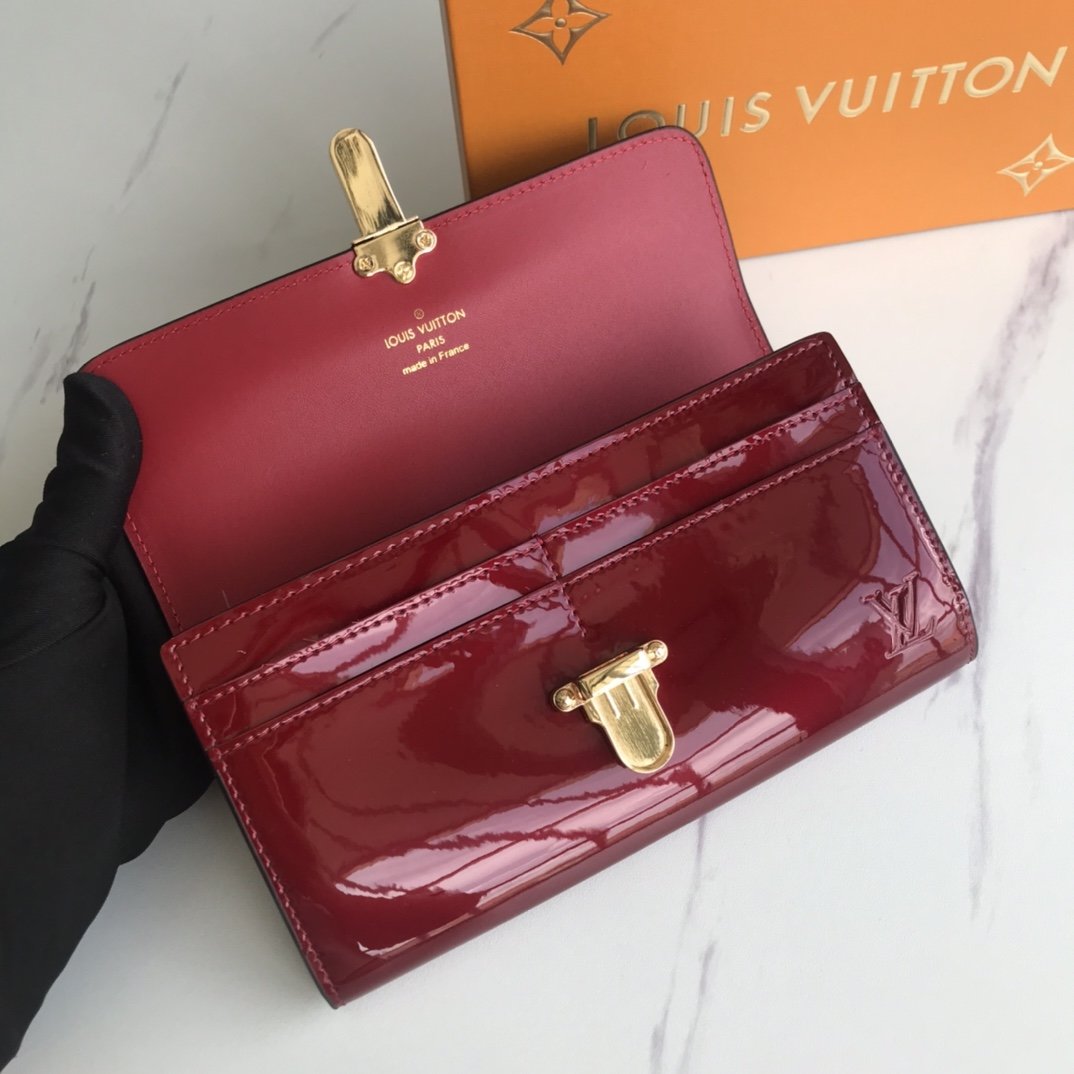 新入荷ルイヴィトン Louis Vuitton 長財布ブランドスーパーコピー財布N品代引き対応国内発送後払い安全必ず届く信用できるサイト