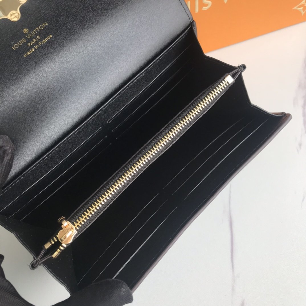 新入荷ルイヴィトン Louis Vuitton 長財布ブランドスーパーコピー財布N品代引き対応国内発送後払い安全必ず届く信用できるサイト