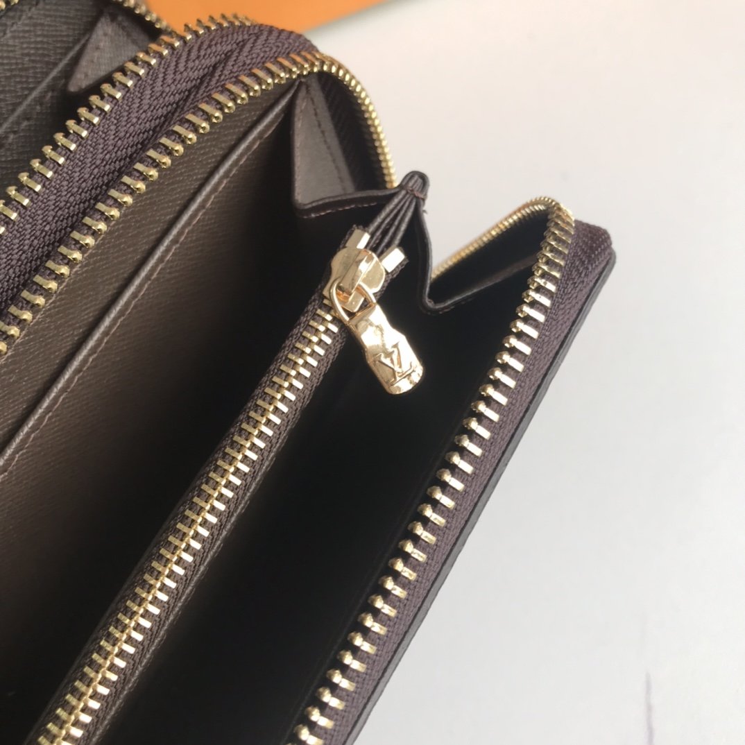 新入荷ルイヴィトン Louis Vuitton 長財布ブランドスーパーコピー財布N品代引き対応国内発送後払い安全必ず届く信用できるサイト