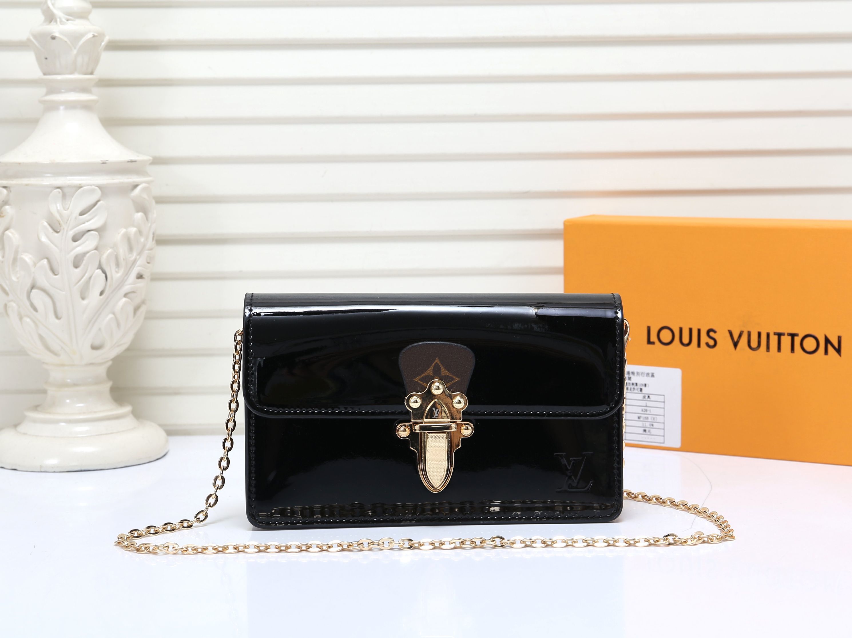 新入荷ルイヴィトン Louis Vuitton 長財布ブランドスーパーコピー財布N品代引き対応国内発送後払い安全必ず届く信用できるサイト