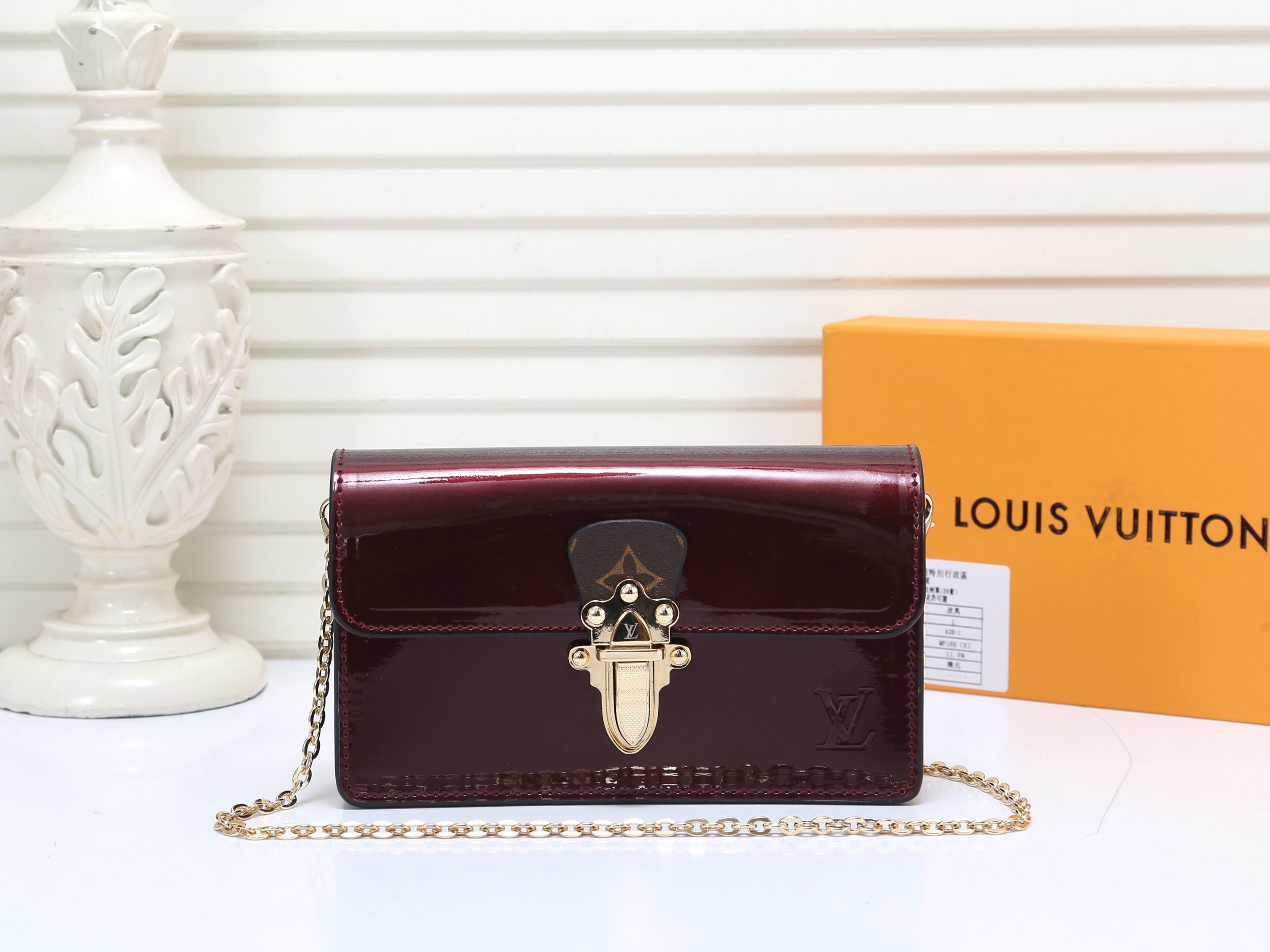 新入荷ルイヴィトン Louis Vuitton 長財布ブランドスーパーコピー財布N品代引き対応国内発送後払い安全必ず届く信用できるサイト