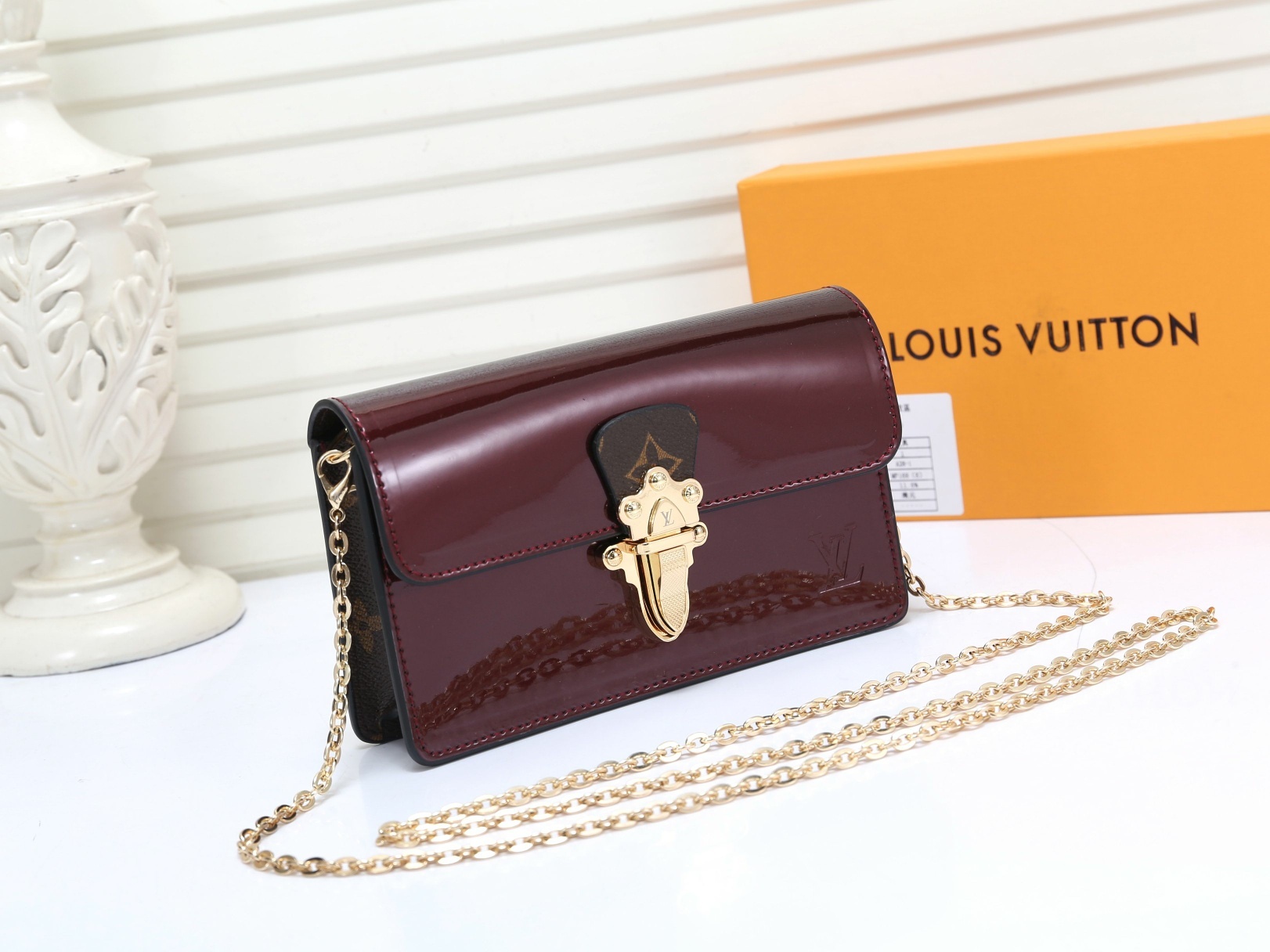 新入荷ルイヴィトン Louis Vuitton 長財布ブランドスーパーコピー財布N品代引き対応国内発送後払い安全必ず届く信用できるサイト