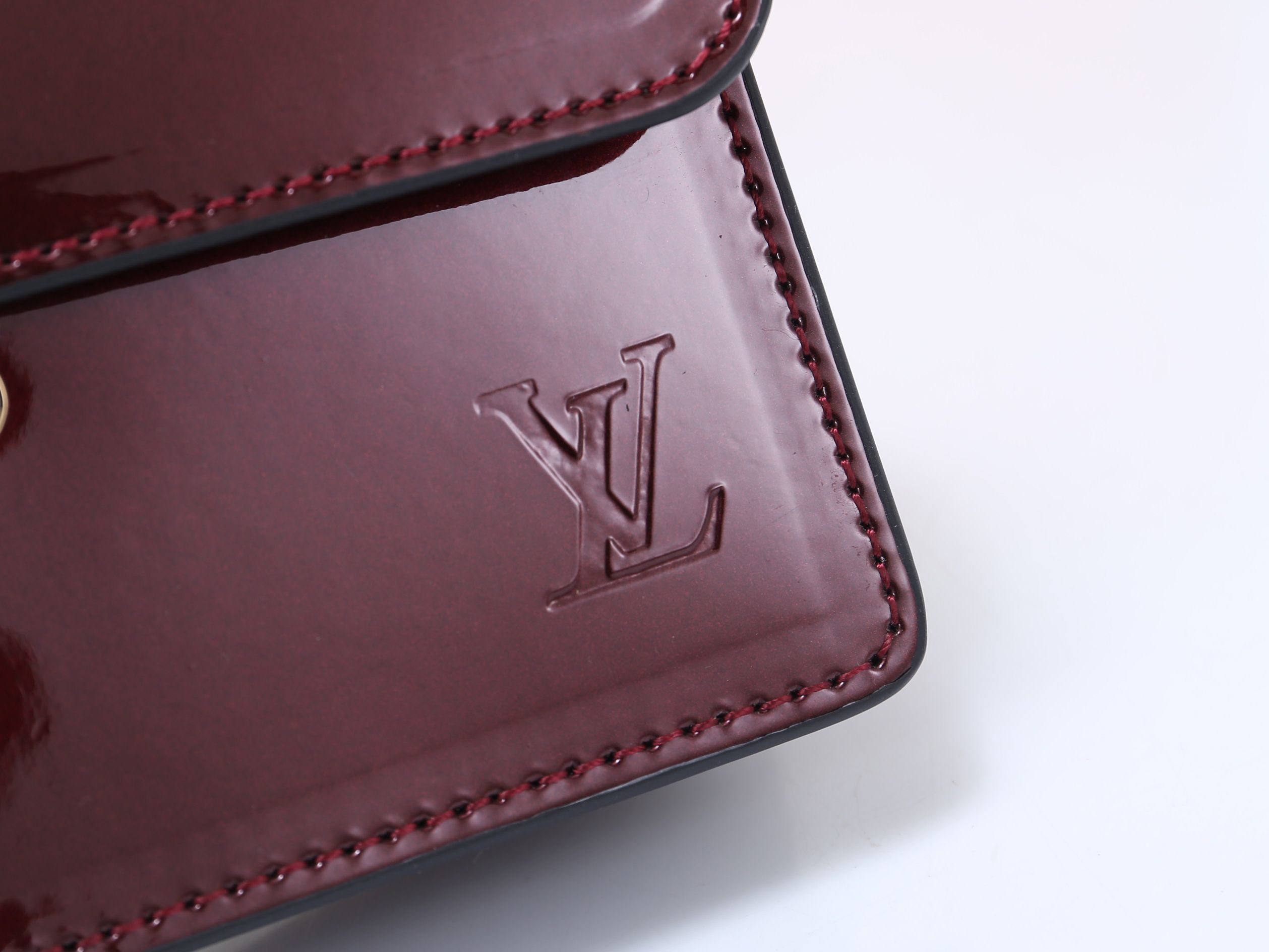 新入荷ルイヴィトン Louis Vuitton 長財布ブランドスーパーコピー財布N品代引き対応国内発送後払い安全必ず届く信用できるサイト