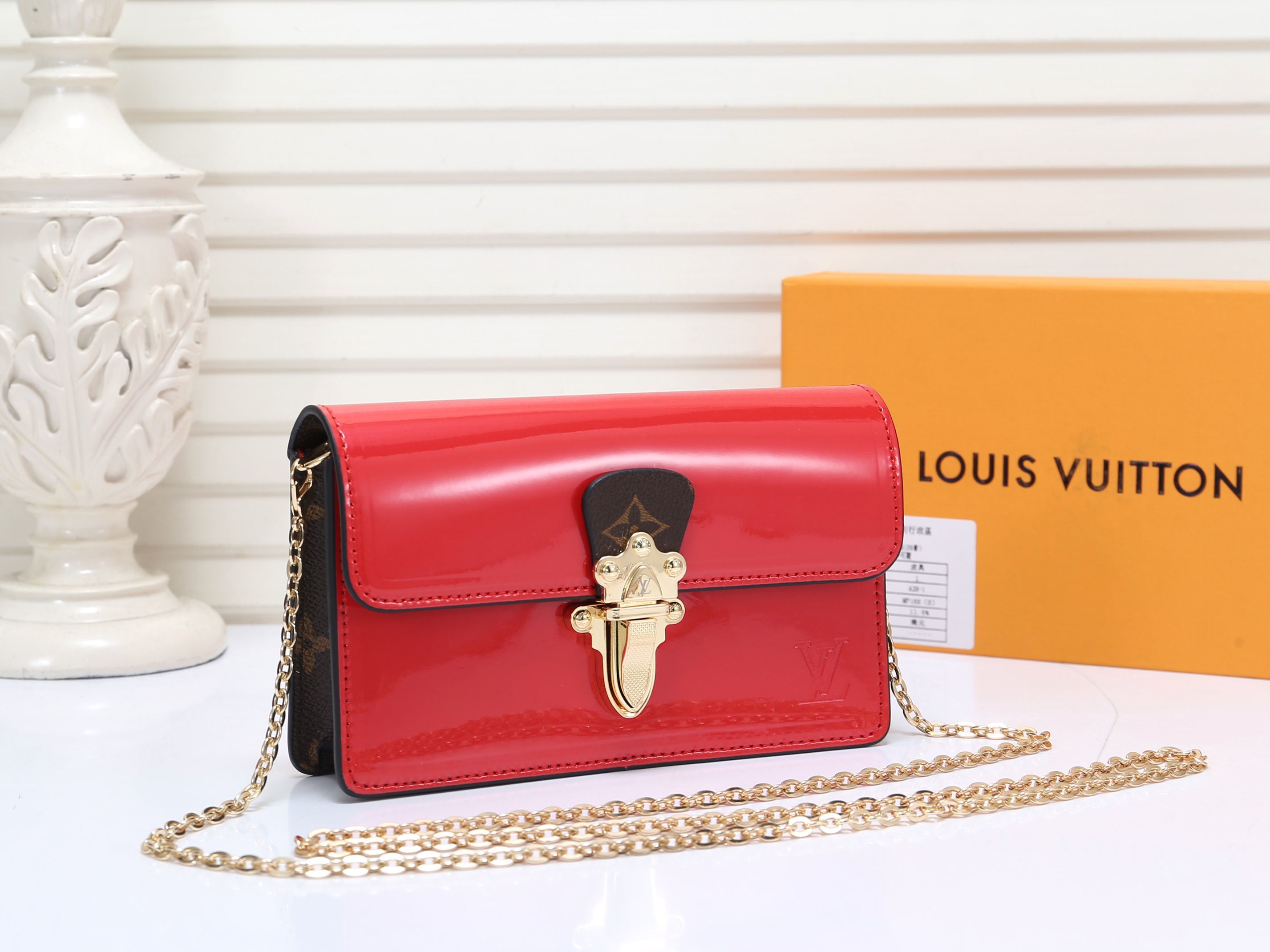 新入荷ルイヴィトン Louis Vuitton 長財布ブランドスーパーコピー財布N品代引き対応国内発送後払い安全必ず届く信用できるサイト