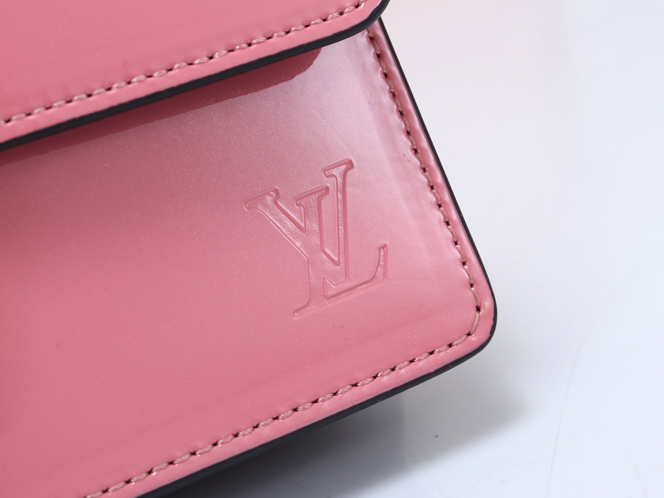 新入荷ルイヴィトン Louis Vuitton 長財布ブランドスーパーコピー財布N品代引き対応国内発送後払い安全必ず届く信用できるサイト