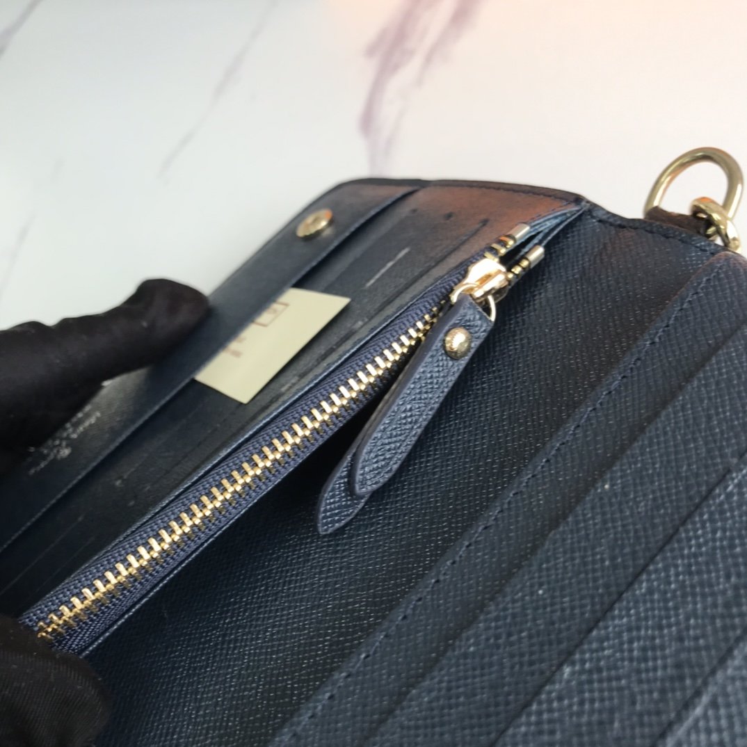 新入荷ルイヴィトン Louis Vuitton 長財布ブランドスーパーコピー財布N品代引き対応国内発送後払い安全必ず届く信用できるサイト