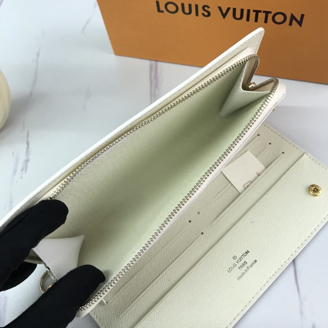 新入荷ルイヴィトン Louis Vuitton 長財布ブランドスーパーコピー財布N品代引き対応国内発送後払い安全必ず届く信用できるサイト