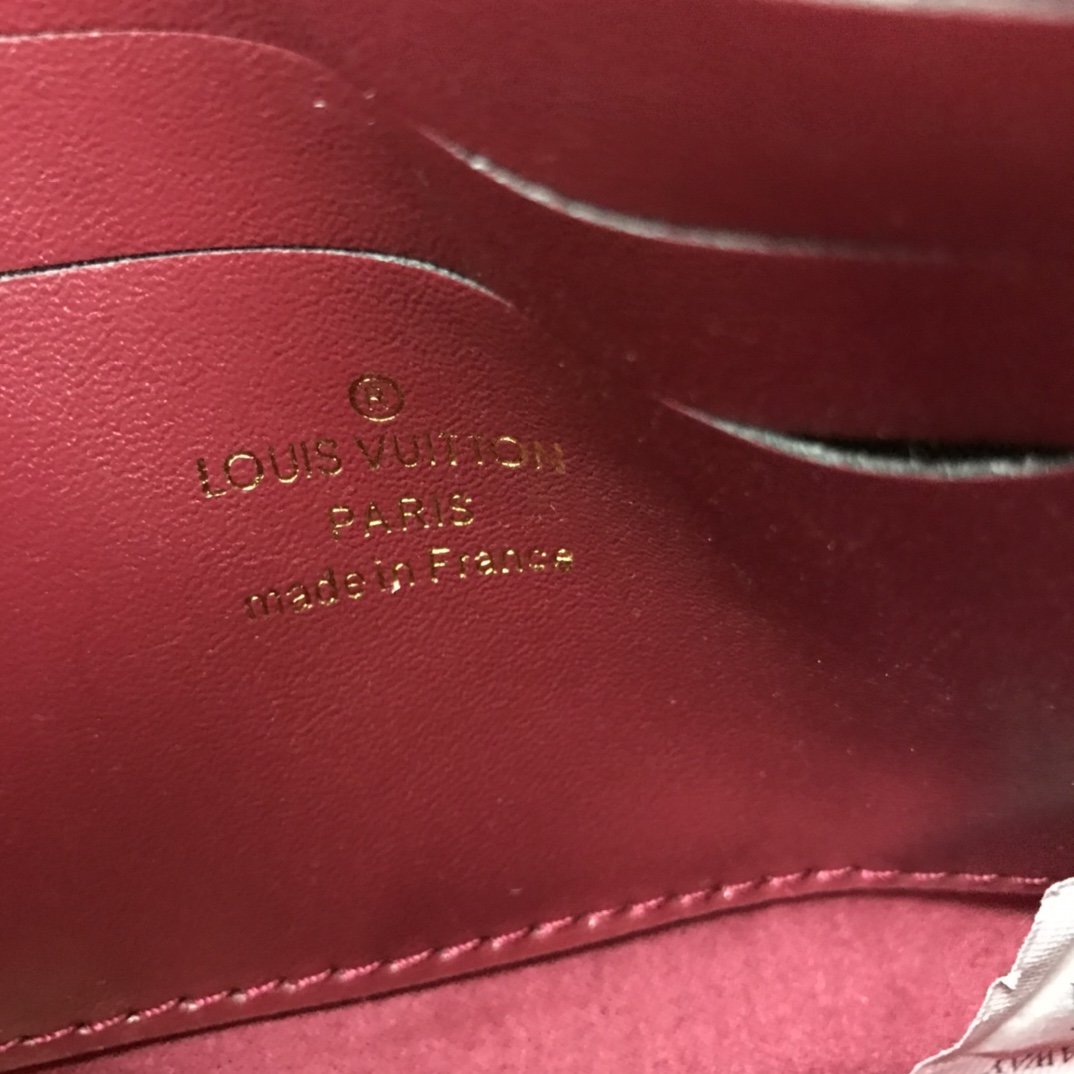 新入荷ルイヴィトン Louis Vuitton 長財布ブランドスーパーコピー財布N品代引き対応国内発送後払い安全必ず届く信用できるサイト