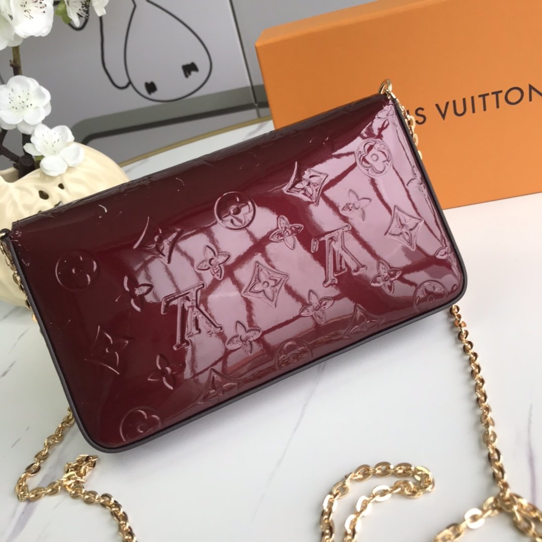 新入荷ルイヴィトン Louis Vuitton 長財布ブランドスーパーコピー財布N品代引き対応国内発送後払い安全必ず届く信用できるサイト