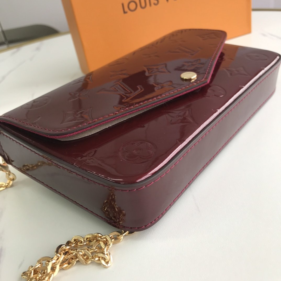 新入荷ルイヴィトン Louis Vuitton 長財布ブランドスーパーコピー財布N品代引き対応国内発送後払い安全必ず届く信用できるサイト