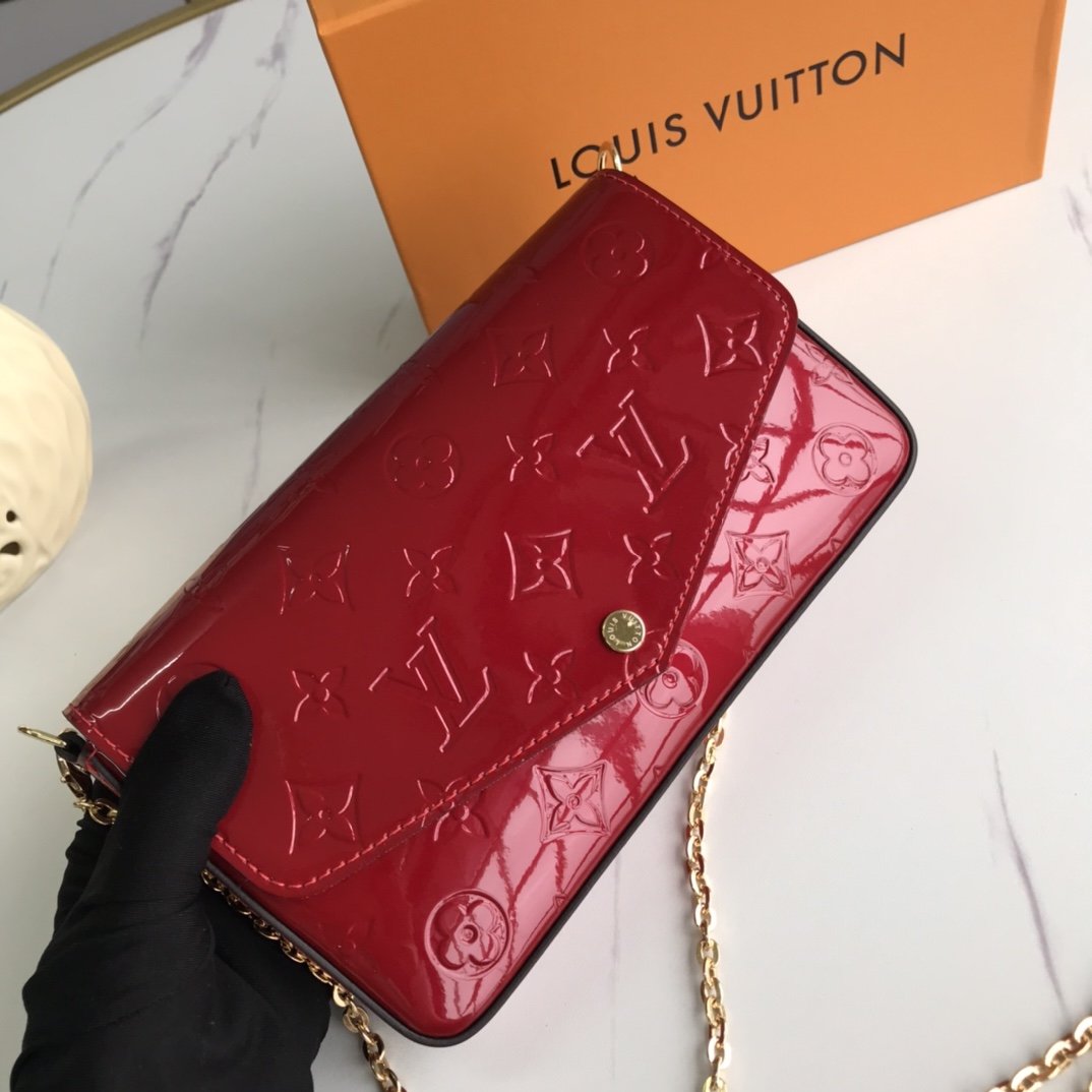 新入荷ルイヴィトン Louis Vuitton 長財布ブランドスーパーコピー財布N品代引き対応国内発送後払い安全必ず届く信用できるサイト