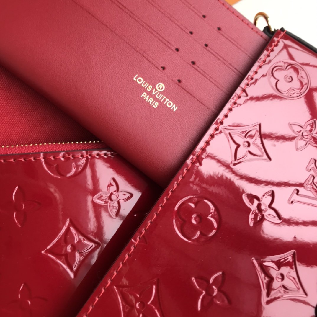 新入荷ルイヴィトン Louis Vuitton 長財布ブランドスーパーコピー財布N品代引き対応国内発送後払い安全必ず届く信用できるサイト