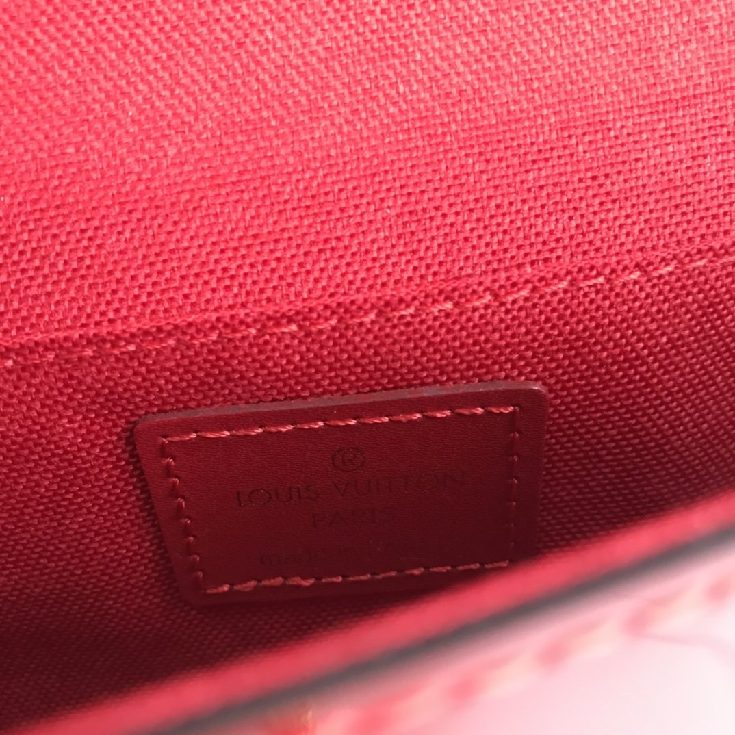新入荷ルイヴィトン Louis Vuitton 長財布ブランドスーパーコピー財布N品代引き対応国内発送後払い安全必ず届く信用できるサイト