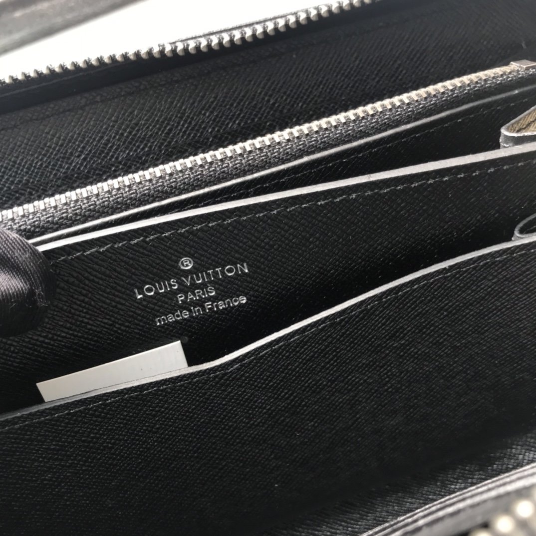 新入荷ルイヴィトン Louis Vuitton 長財布ブランドスーパーコピー財布N品代引き対応国内発送後払い安全必ず届く信用できるサイト