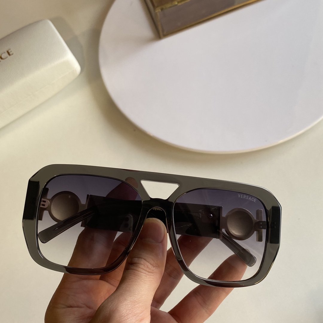 かっこいい おしゃれサングラス ブランドスーパーコピー眼鏡N品代引き対応国内発送後払い安全必ず届く人気サイト
