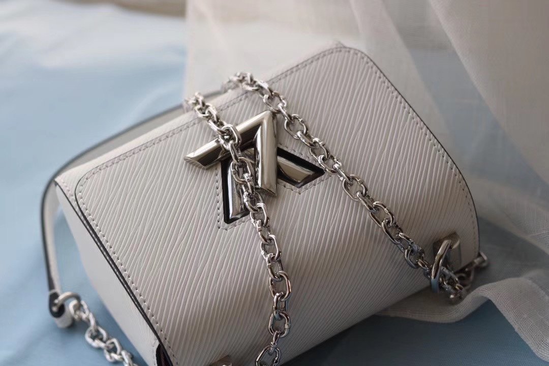 ばれないルイヴィトン Louis Vuitton バッグ 実物の写真 N品スーパーコピーバッグ代引き対応国内発送後払い安全必ず届く優良サイト