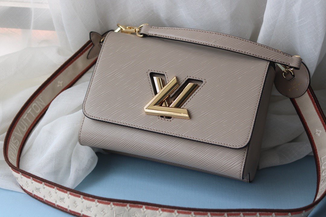 ばれないルイヴィトン Louis Vuitton バッグ 実物の写真 N品スーパーコピーバッグ代引き対応国内発送後払い安全必ず届く優良サイト