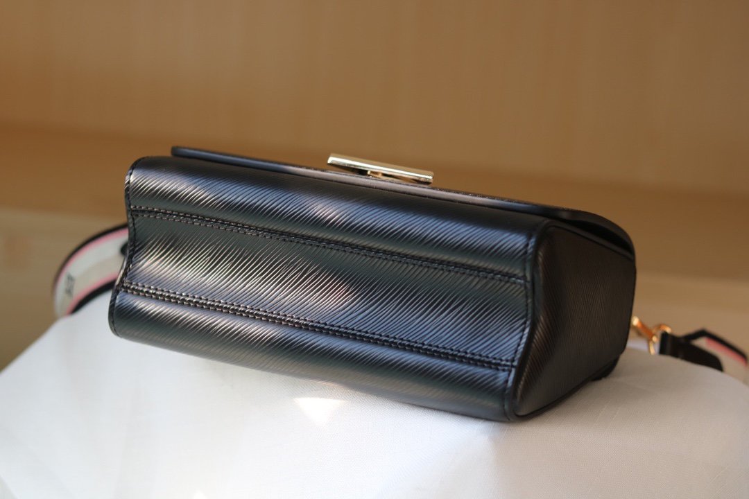 ばれないルイヴィトン Louis Vuitton バッグ 実物の写真 N品スーパーコピーバッグ代引き対応国内発送後払い安全必ず届く優良サイト
